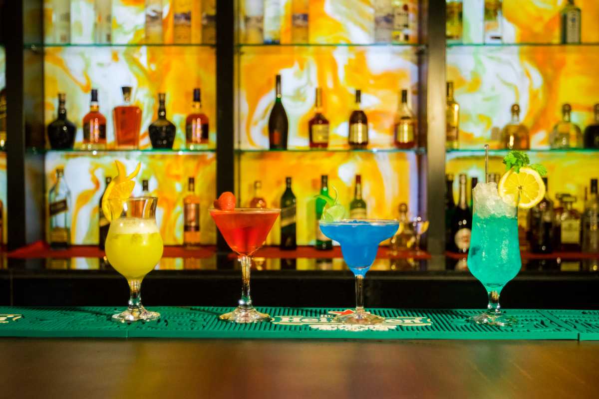 Capitol Hotel Dubai - Nightclub, Arabic Club, Lounge, Russian Nightclub, Russian club